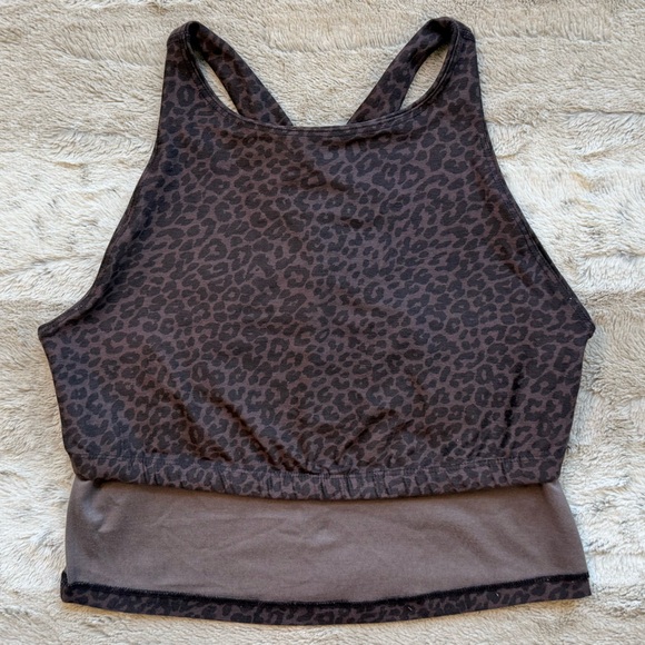 BEYOND YOGA Women's SoftMark Refocus Cropped Tank In in Charcoal Animal Print - Picture 7 of 15